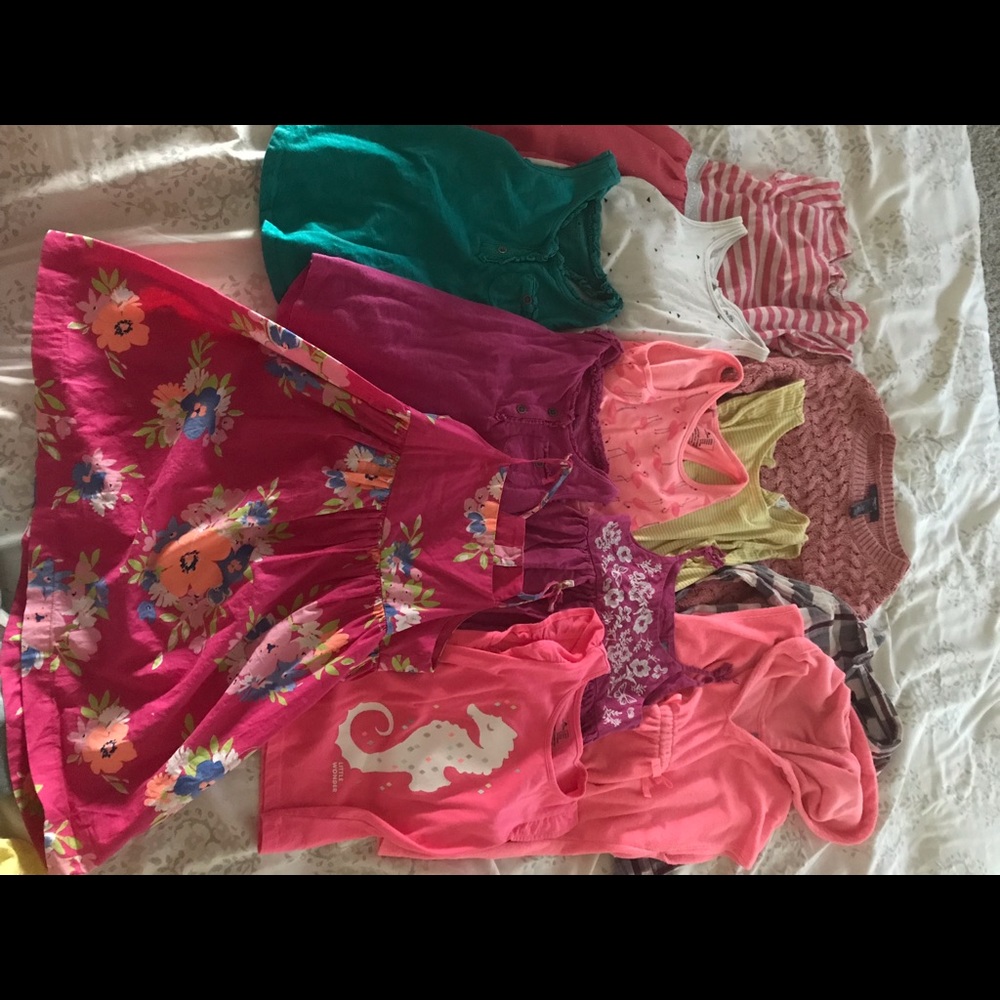 Lot of toddler girls GAP clothes